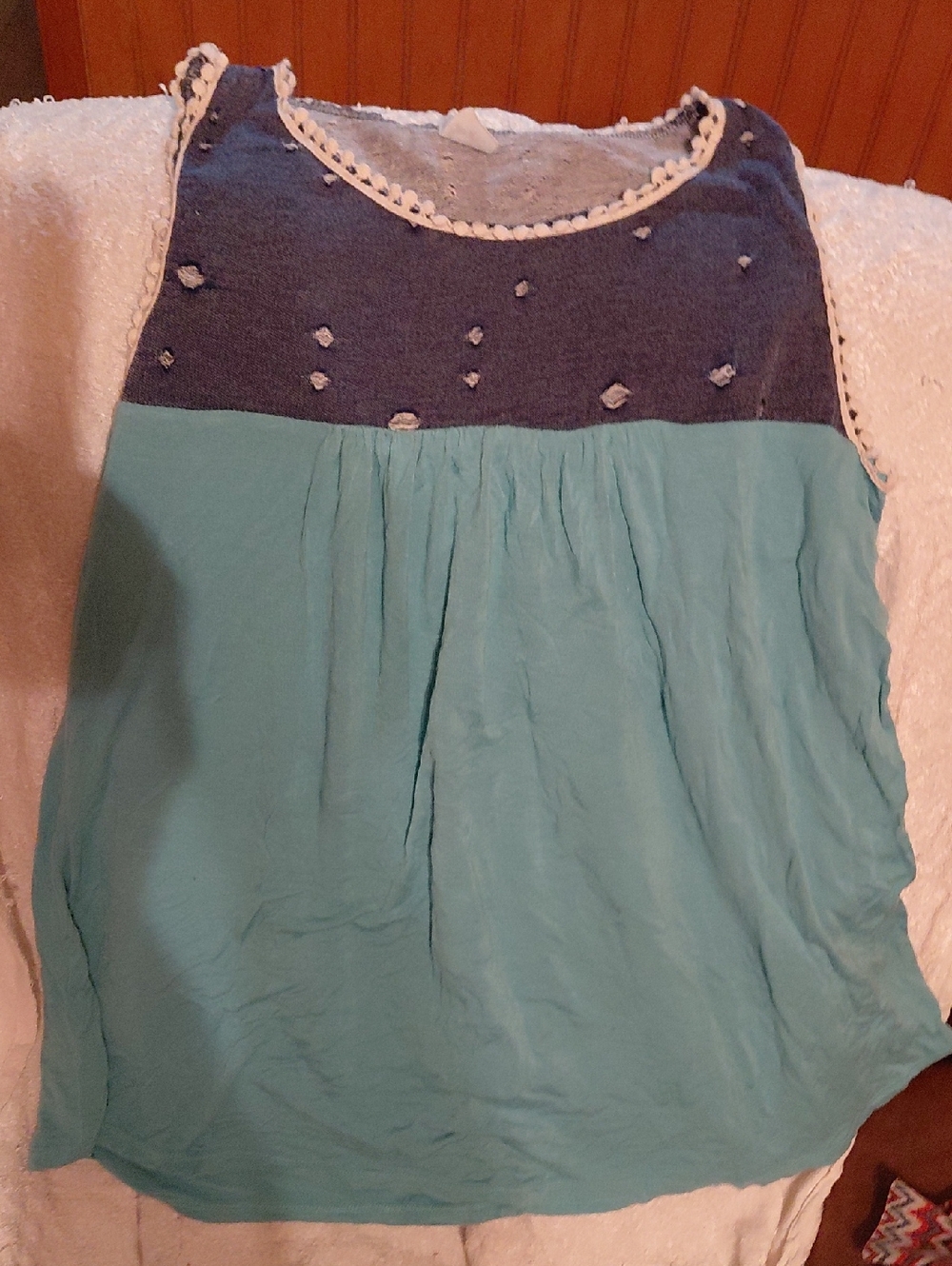 Sun n Moon Two-Tone Sleeveless Camisole in Teal and Navy